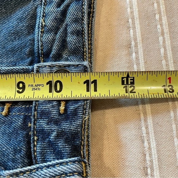 Abercrombie & Fitch Curve Love Distressed High Rise Mom Jeans 27 Short - Picture 8 of 9